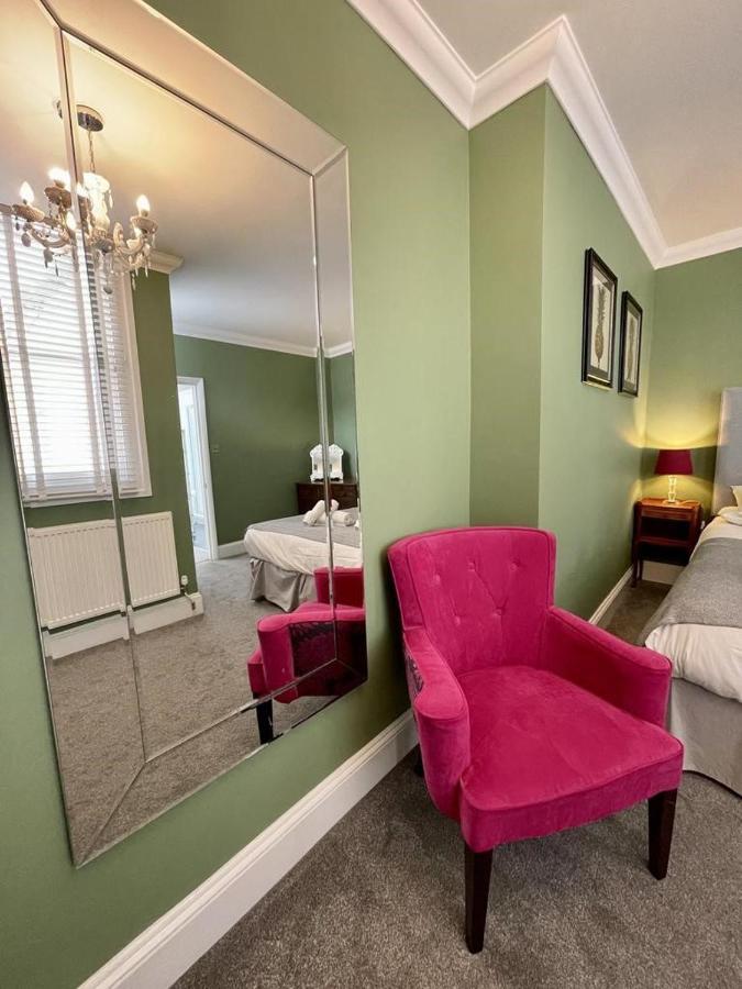 Regency Apartment - Marine Square By Crown Gardens Holiday Homes Brighton Екстер'єр фото